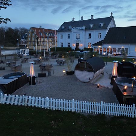 Bandholm Badehotel Экстерьер фото